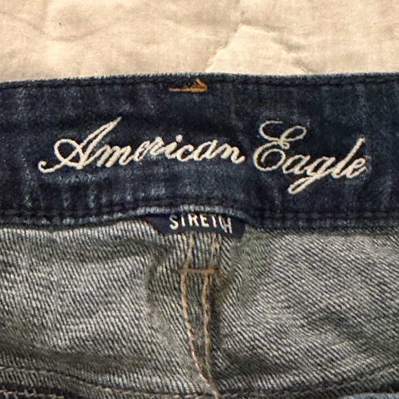 American Eagle Blue Jean Stretch Shorts Size 14 - Picture 15 of 16